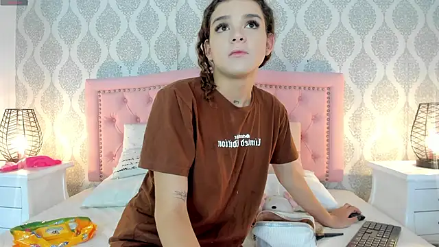 kendallspears 1 online show from 11-12-25, 03:51