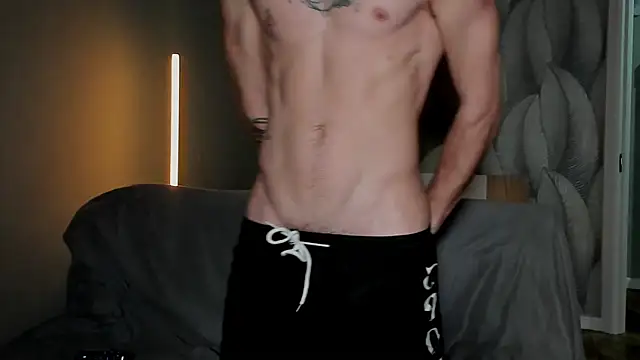 sweet smith8 online show from 11-10-25, 06:40