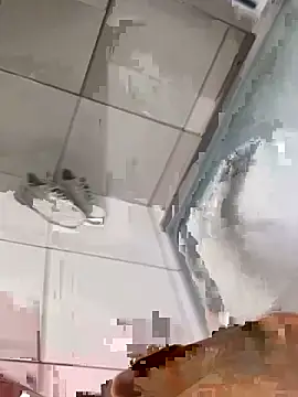 Snapshot of artzin2334 chatting on 10-12-25, 09:58 artzin2334 online show from 10-12-25, 09:58