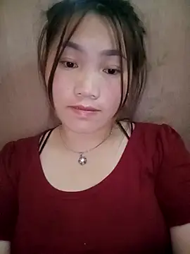 min-xinh online show from 10-28-25, 06:39