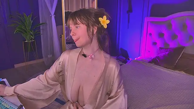 Snapshot of Lilly_Stark chatting on 06-15-26, 05:31 Lilly Stark online show from 06-15-26, 05:31