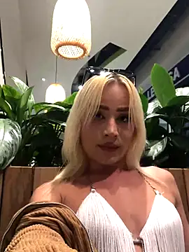 alexawinterrr online show from 12-01-25, 10:48