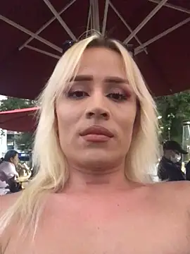 alexawinterrr online show from 12-15-25, 10:58