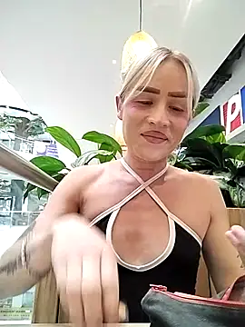 alexawinterrr online show from 02-05-26, 07:40