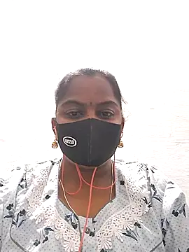 Snapshot of Tamil_Hot_Sindhu chatting on 10-03-25, 05:15 Tamil Hot Sindhu online show from 10-03-25, 05:15