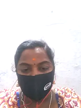 Snapshot of Tamil_Hot_Sindhu chatting on 10-06-25, 09:07 Tamil Hot Sindhu online show from 10-06-25, 09:07