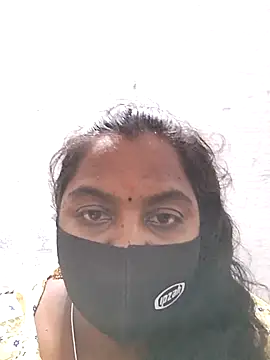 Snapshot of Tamil_Hot_Sindhu chatting on 10-16-25, 06:09 Tamil Hot Sindhu online show from 10-16-25, 06:09