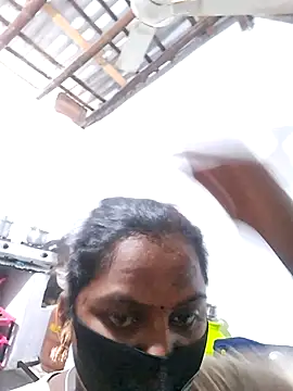 Snapshot of Tamil_Hot_Sindhu chatting on 10-28-25, 09:46 Tamil Hot Sindhu online show from 10-28-25, 09:46