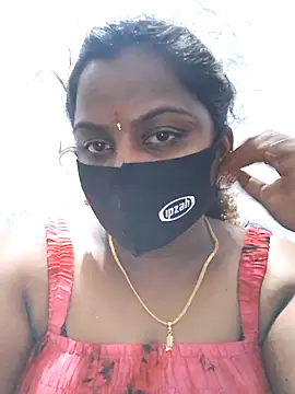 Snapshot of Tamil_Hot_Sindhu chatting on 11-03-25, 05:03 Tamil Hot Sindhu online show from 11-03-25, 05:03