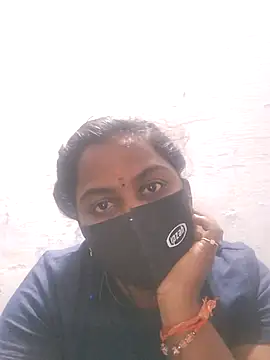 Snapshot of Tamil_Hot_Sindhu chatting on 02-05-26, 05:28 Tamil Hot Sindhu online show from 02-05-26, 05:28