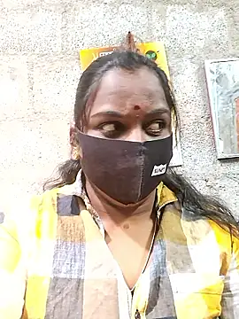 Snapshot of Tamil_Hot_Sindhu chatting on 02-18-26, 05:58 Tamil Hot Sindhu online show from 02-18-26, 05:58