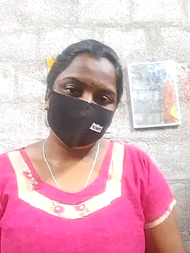 Snapshot of Tamil_Hot_Sindhu chatting on 02-18-26, 06:04 Tamil Hot Sindhu online show from 02-18-26, 06:04