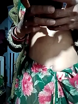 Lona2525 online show from 11-15-25, 08:05