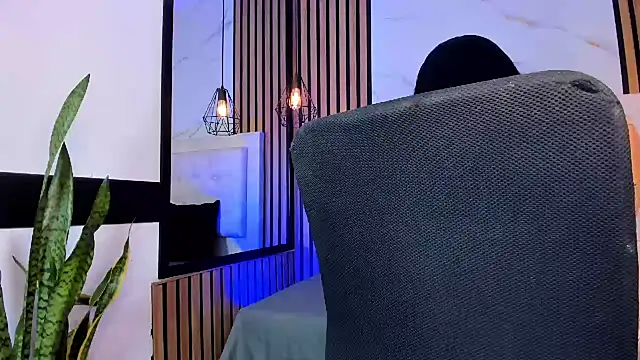 Snapshot of Joe_Sims chatting on 10-04-25, 07:56 Joe Sims online show from 10-04-25, 07:56