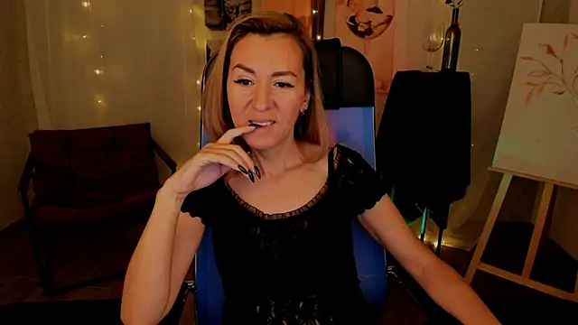 DonnaSmitth online show from 11-03-25, 09:32