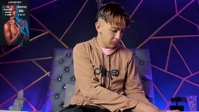 Lian Miller1  online show from 01-15-26, 12:32