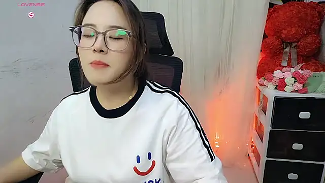 NEWONETO online show from 10-15-25, 12:16