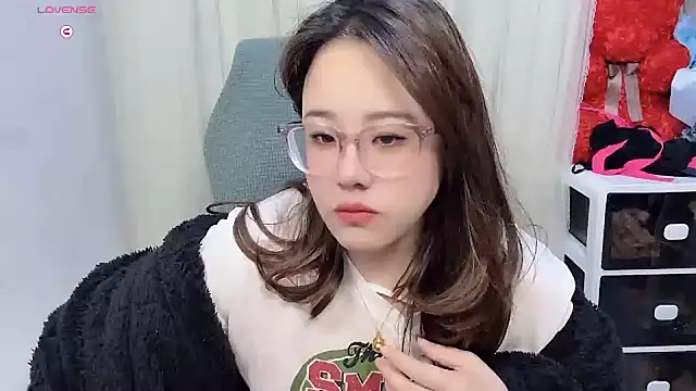 NEWONETO online show from 11-10-25, 04:39