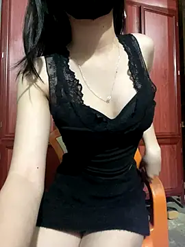 Snapshot of LenaCii chatting on 12-18-25, 05:30 LenaCii online show from 12-18-25, 05:30