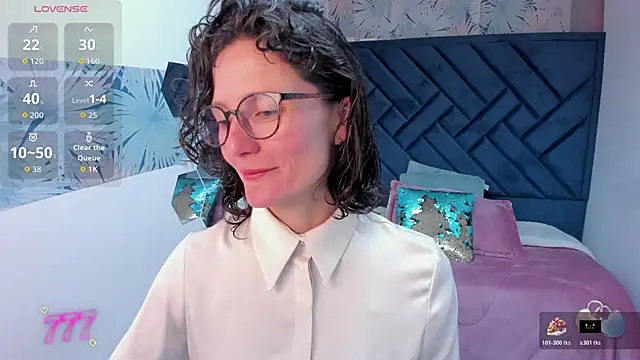 Valery More   online show from 05-19-26, 12:11
