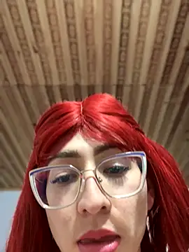 Snapshot of NICOLLE__12 chatting on 10-10-25, 07:24 NICOLLE 12 online show from 10-10-25, 07:24