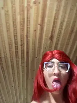 Snapshot of NICOLLE__12 chatting on 11-21-25, 02:05 NICOLLE 12 online show from 11-21-25, 02:05