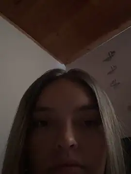 Snapshot of Miia_Millerr chatting on 10-31-25, 11:11 Miia Millerr online show from 10-31-25, 11:11