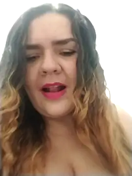 coral marley online show from 10-20-25, 03:29