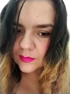 coral marley online show from 10-21-25, 05:30