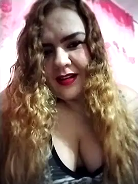 coral marley online show from 10-31-25, 04:35