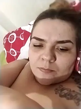 coral marley online show from 12-18-25, 05:02