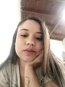 Snapshot of aurofox21 chatting on 09-28-25, 04:56 aurofox21 online show from 09-28-25, 04:56