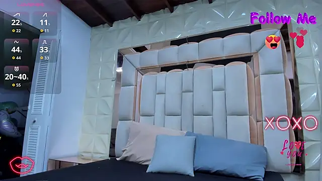 violet milleer online show from 10-07-25, 12:13