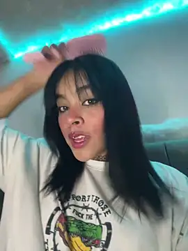 Veeronica  online show from 09-27-25, 01:21