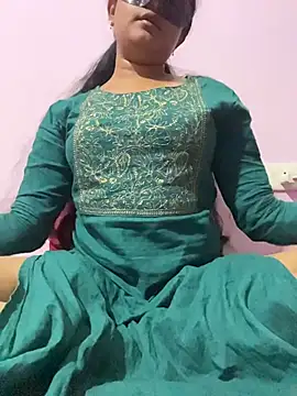 Snapshot of TeluguIshu_teen20 chatting on 03-05-26, 06:48 TeluguIshu teen20 online show from 03-05-26, 06:48