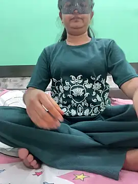 Snapshot of TeluguIshu_teen20 chatting on 04-06-26, 05:47 TeluguIshu teen20 online show from 04-06-26, 05:47