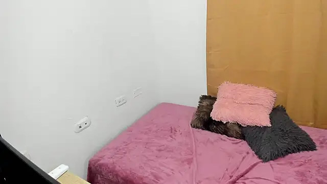 Gabrielasexi 69 online show from 11-17-25, 04:35