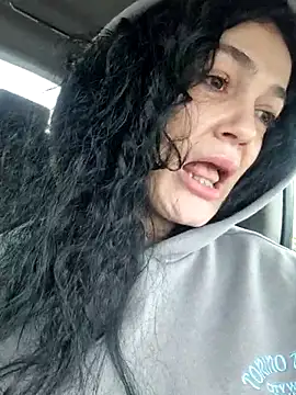 JadeLure online show from 10-04-25, 07:50