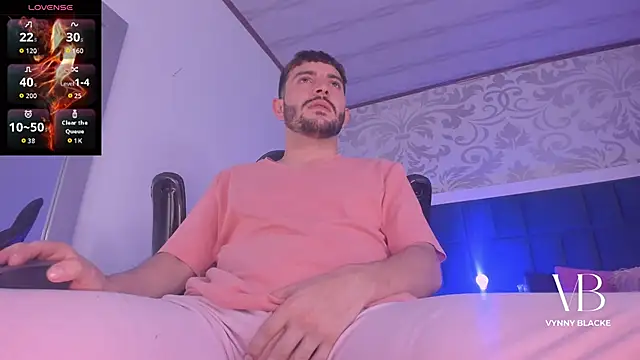 VynnyBlacke  online show from 03-12-26, 05:24