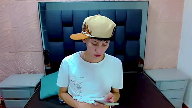 thaigo twink38 online show from 11-08-25, 04:12