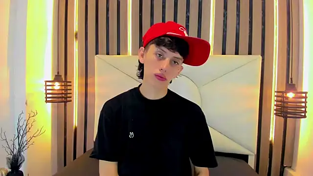 Snapshot of thaigo_twink38 chatting on 07-07-26, 04:37 thaigo twink38 online show from 07-07-26, 04:37