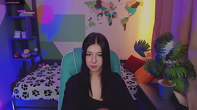 Azaliya Haze online show from 10-17-25, 05:21