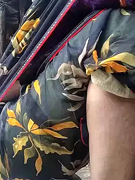 Snapshot of Na_shreya chatting on 10-26-25, 03:45 Na shreya online show from 10-26-25, 03:45