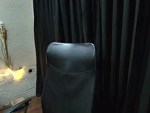 ZackMaye online show from 10-09-25, 03:37