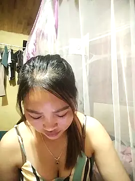 Snapshot of Liu30 chatting on 10-02-25, 03:19 Liu30 online show from 10-02-25, 03:19