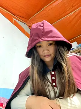 Snapshot of Liu30 chatting on 11-29-25, 06:55 Liu30 online show from 11-29-25, 06:55