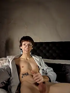 TommieHi online show from 10-04-25, 12:25