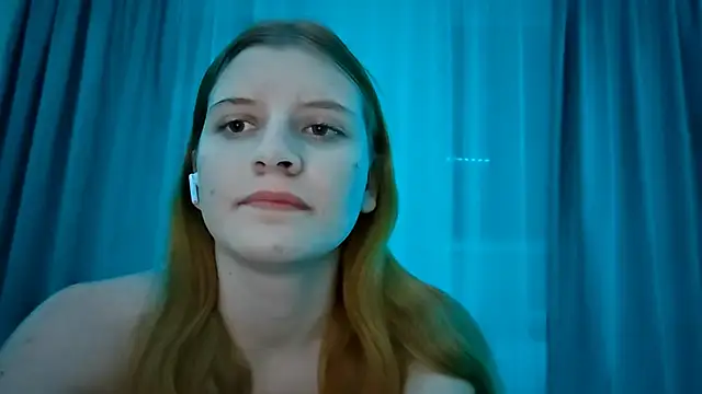 LynteriLain online show from 11-13-25, 07:24