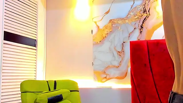 Snapshot of daniscot chatting on 11-22-25, 04:00 daniscot online show from 11-22-25, 04:00