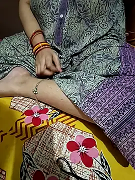 Hot  bhabhi 99 online show from 09-30-25, 02:22